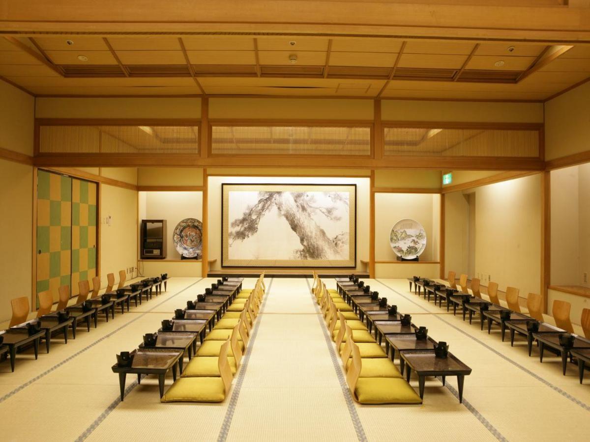 Akiu Resort Hotel Crescent Sendai Esterno foto